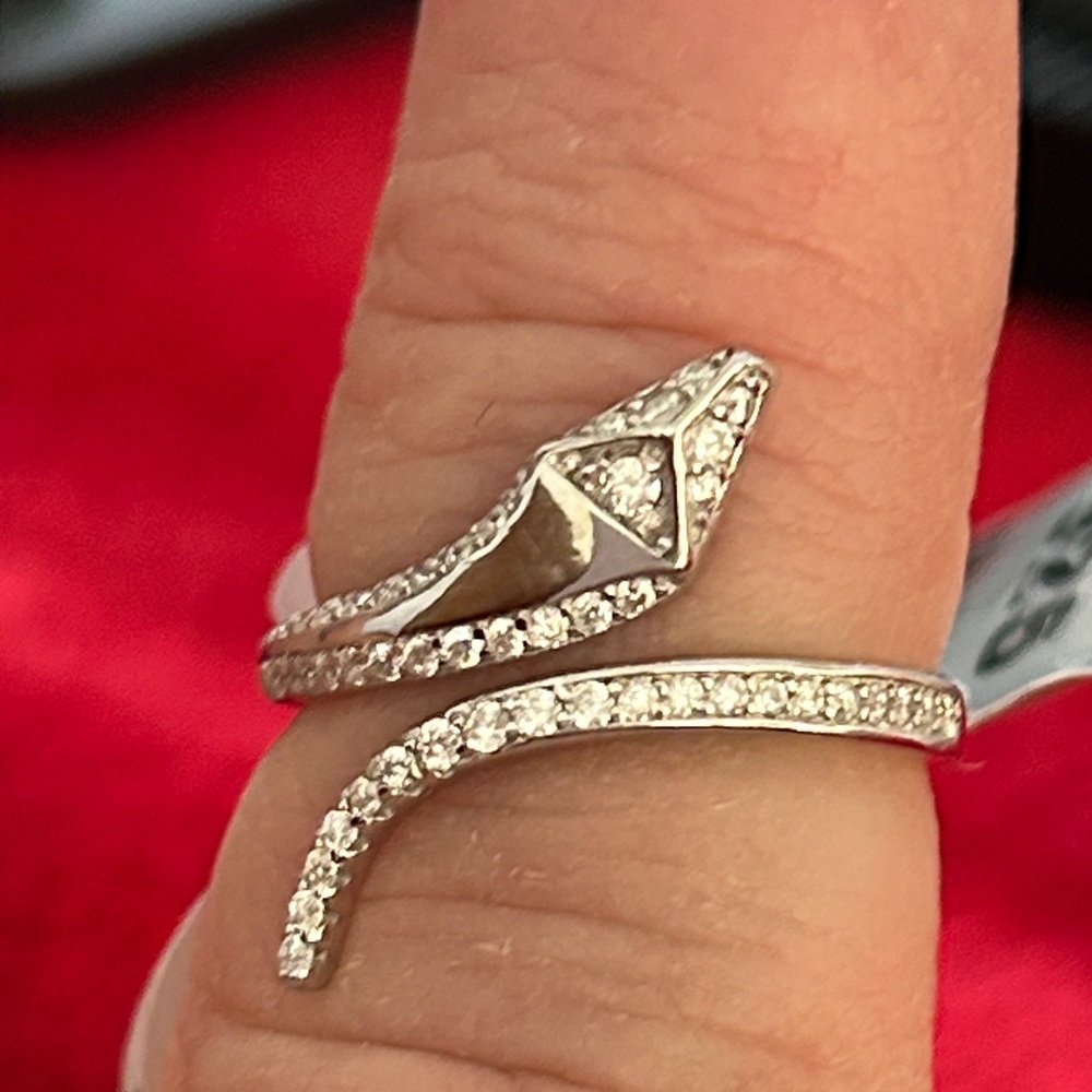 Luxury Moissanite Diamond snake bypass ring size 5